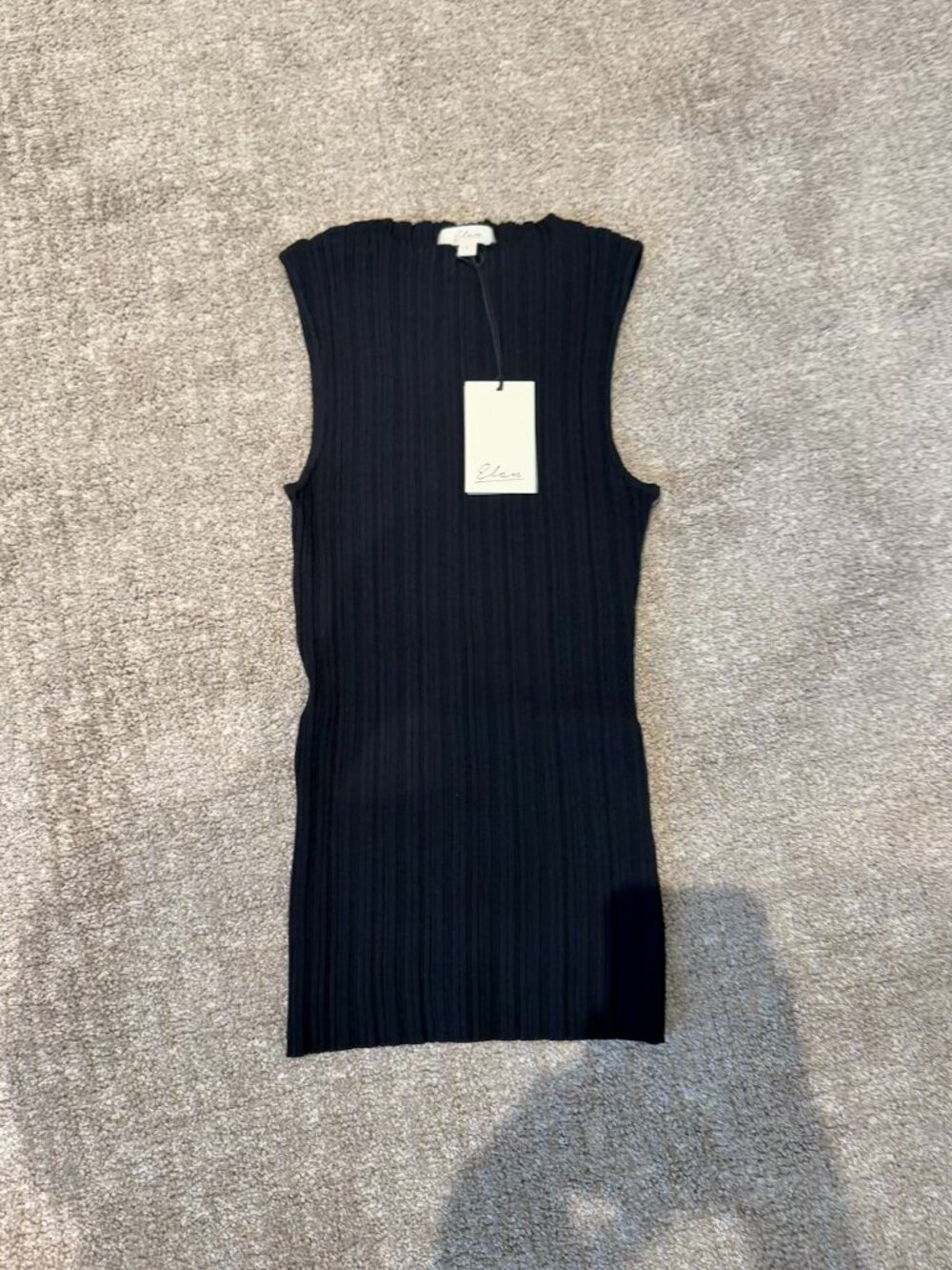 Elan Tiana Ribbed Tank - L - NWT
